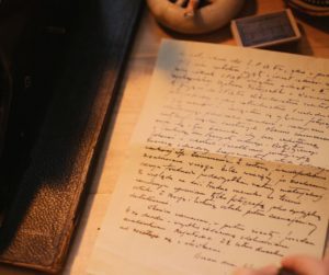 A Really Old Joke | HDIngles.com: A handwritten letter.
